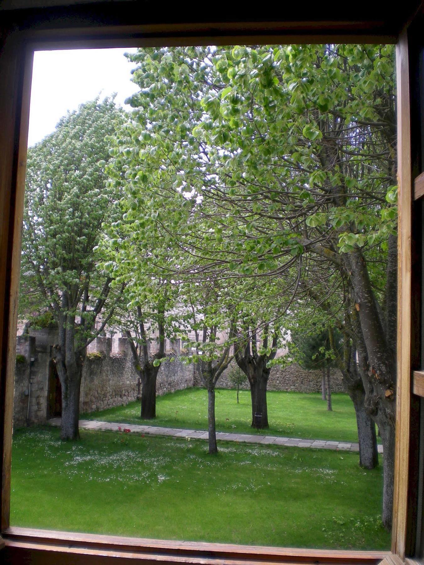 Hotel Puerta Romeros Burgo エクステリア 写真