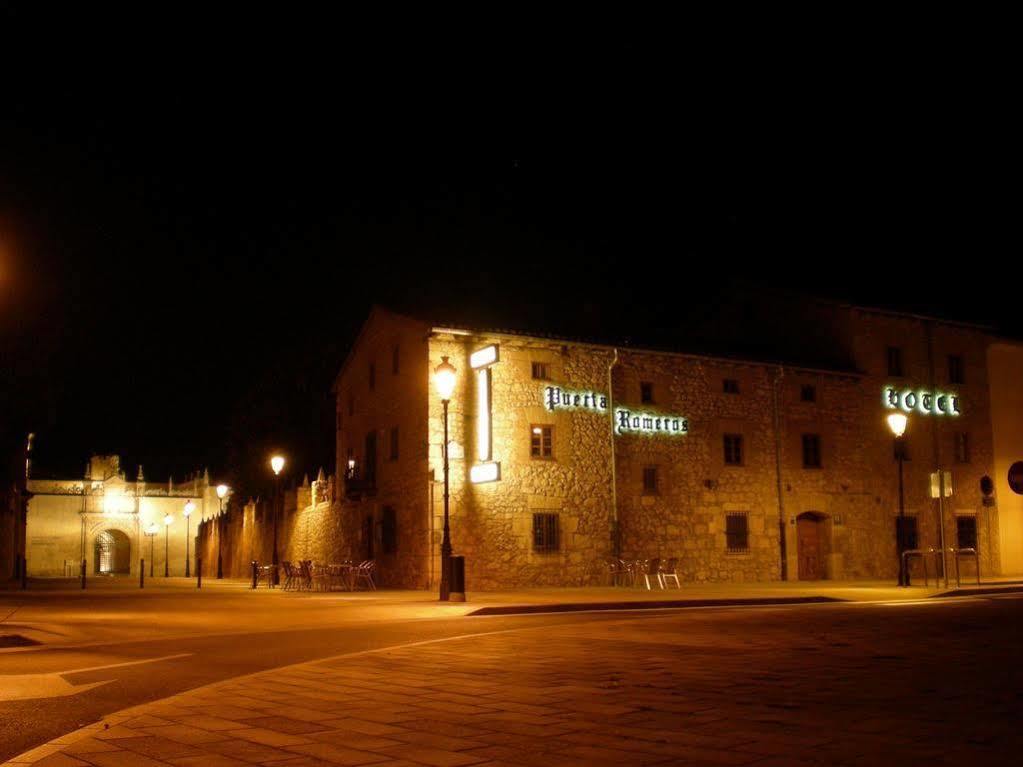 Hotel Puerta Romeros Burgo エクステリア 写真